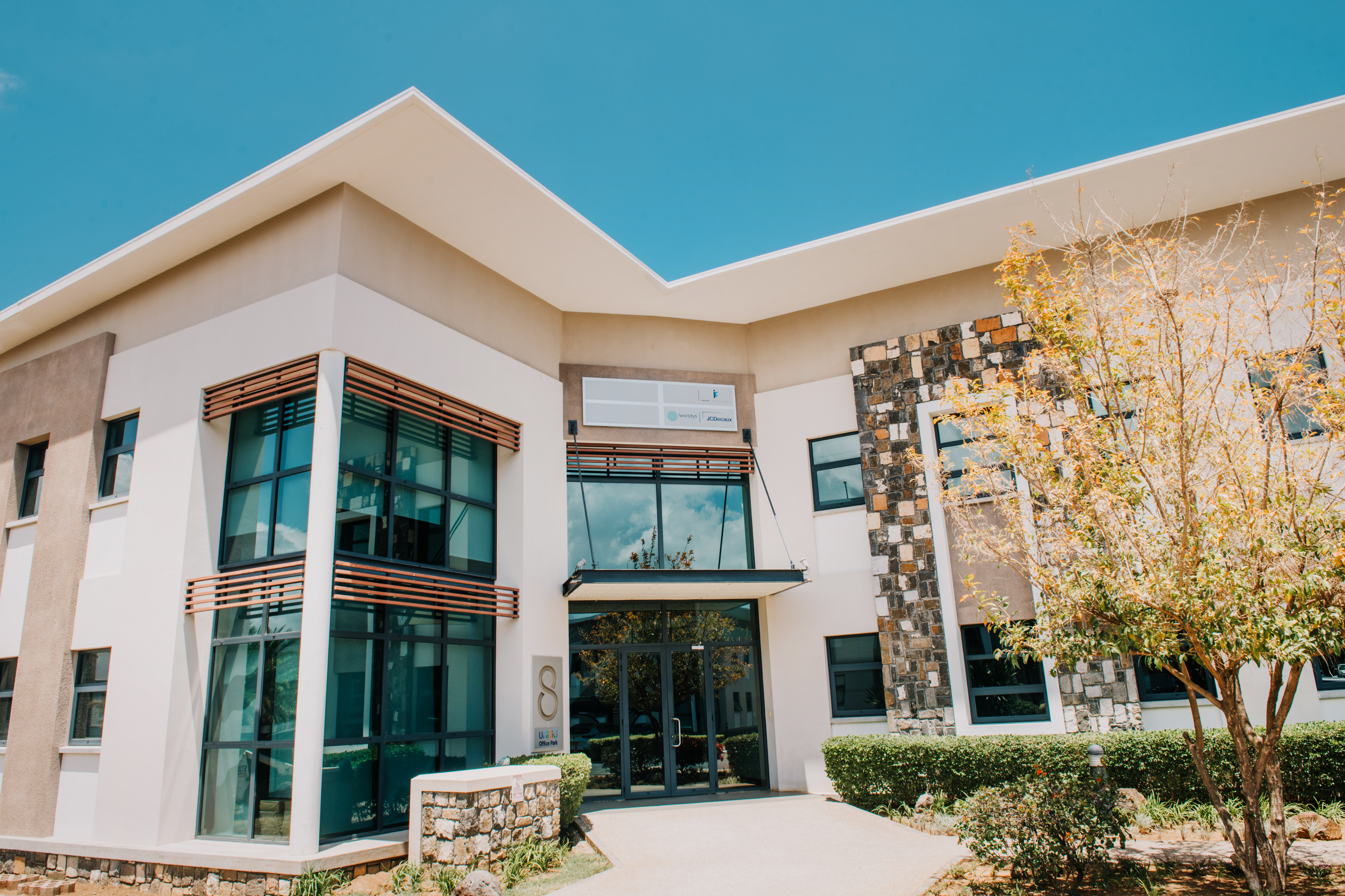 Oak Mauritius relocate